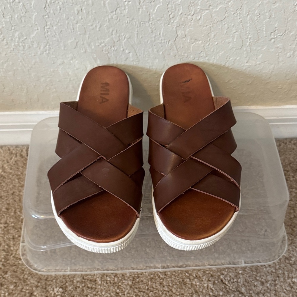 MIA Chocolate Leather Criss-Cross Slides